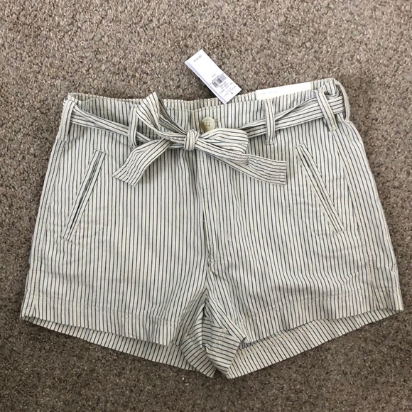american eagle linen shorts